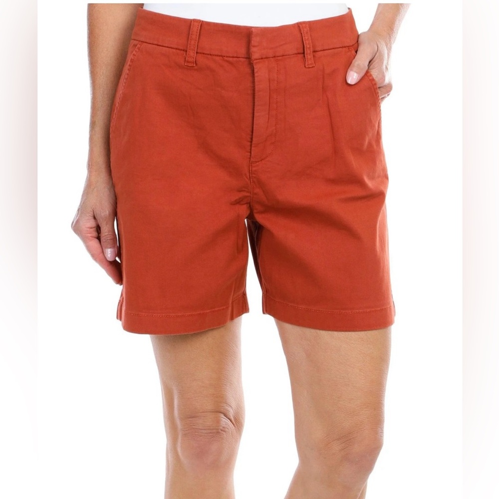 Anne Klein Chino Shorts, NWT - Picture 3 of 3
